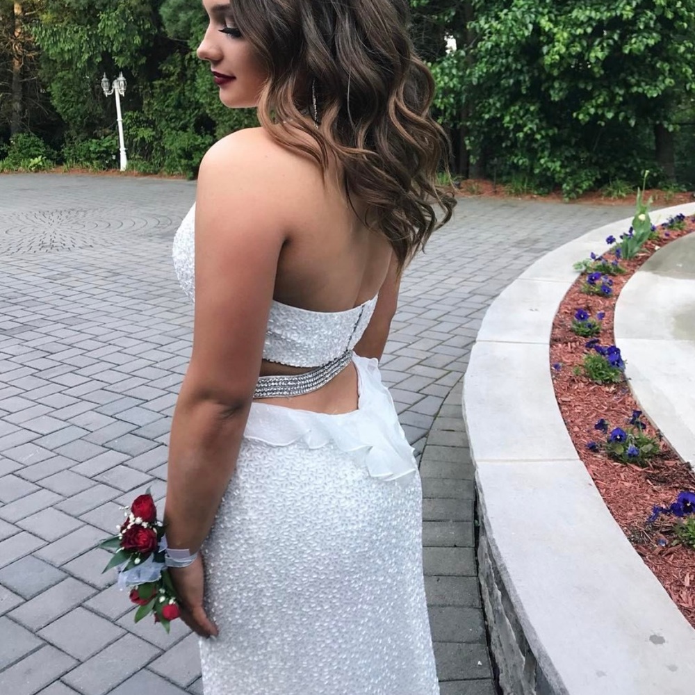 SHERRI HILL BEADED COUTURE GOWN